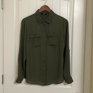 Long Sleeved Blouse in Olive Green